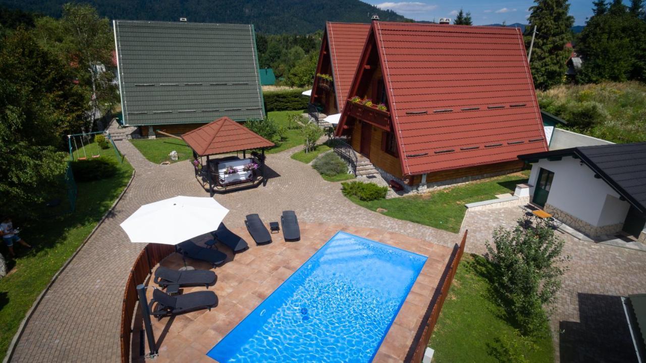 צרני לוג Chalets Runolist מראה חיצוני תמונה